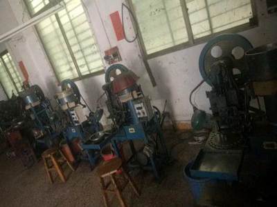 佛山三水區(qū)西南 專業(yè)封口機設備、穩(wěn)定客戶資源與成熟技術整體轉讓，包教包會